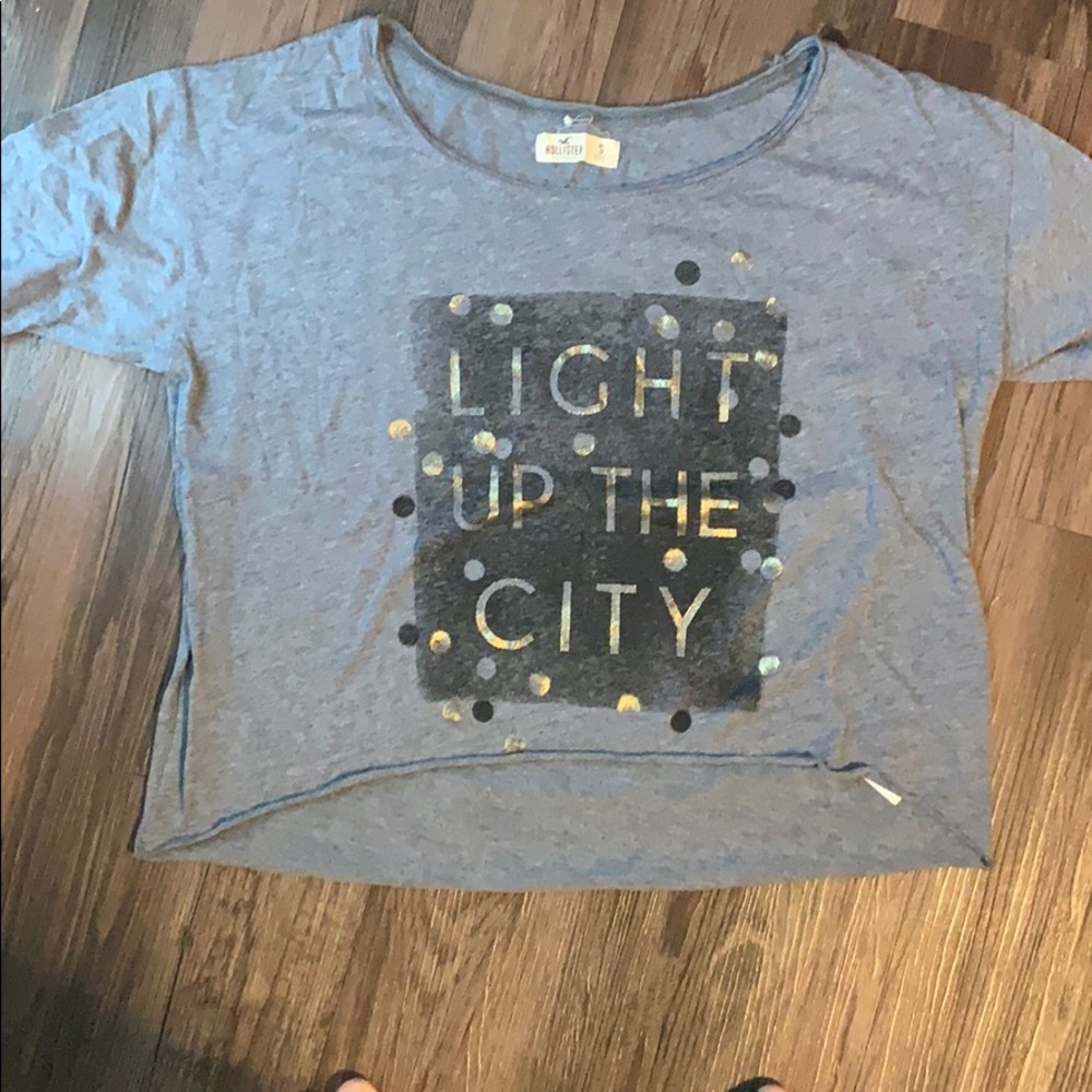 Hollister crop, high low Tee